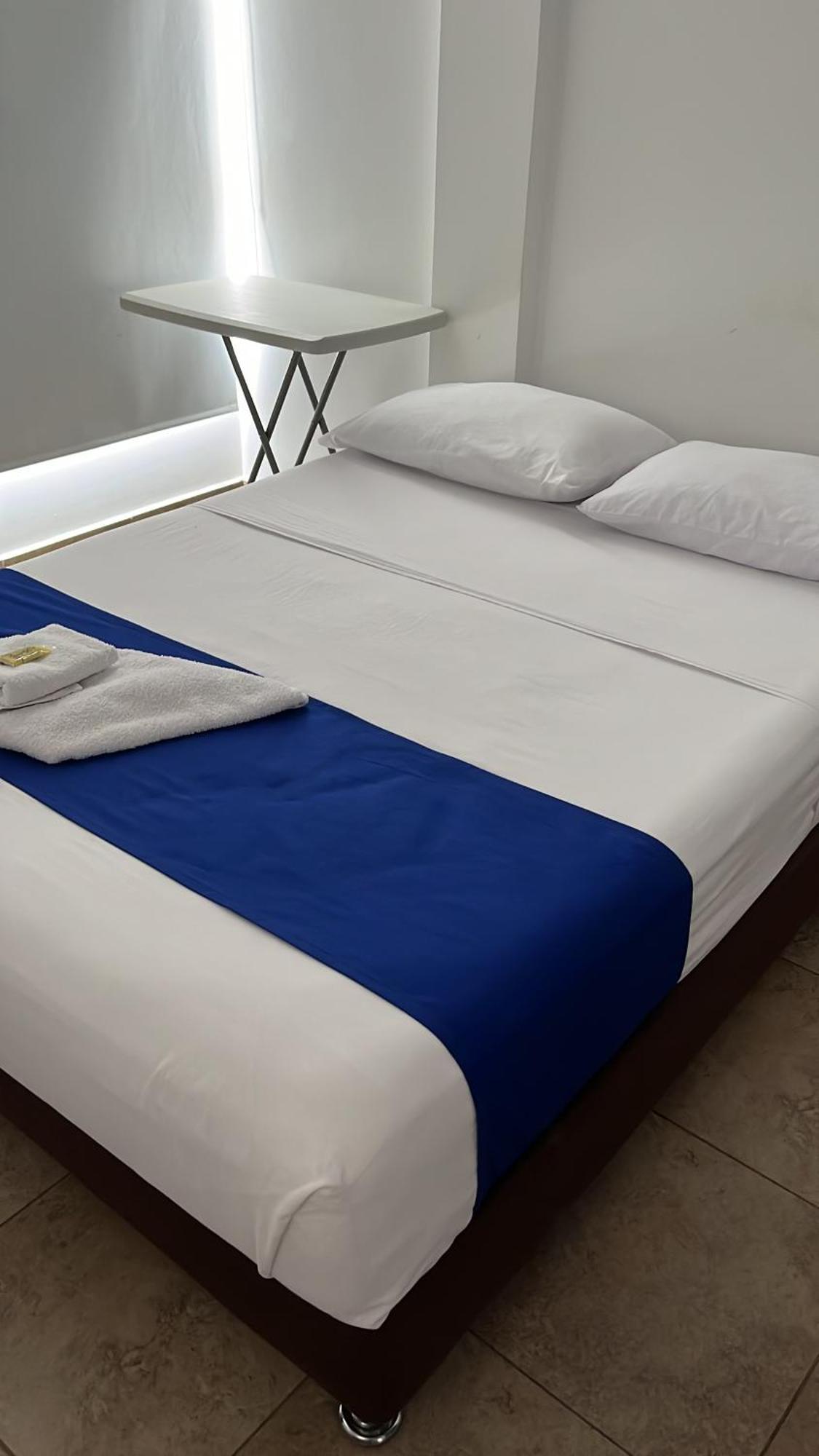 Hotel Puerto Azul Puerto Berrio Εξωτερικό φωτογραφία