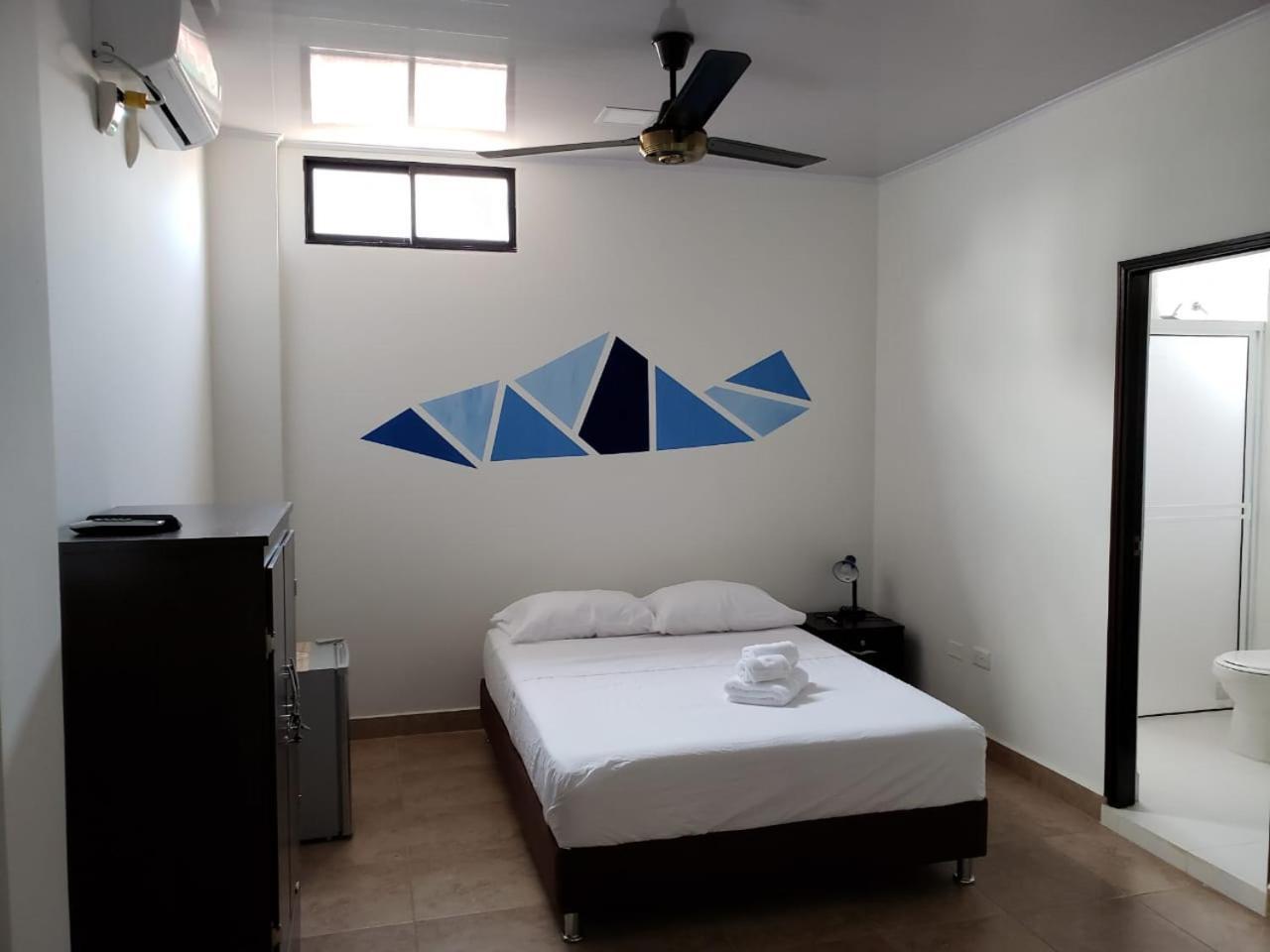 Hotel Puerto Azul Puerto Berrio Εξωτερικό φωτογραφία