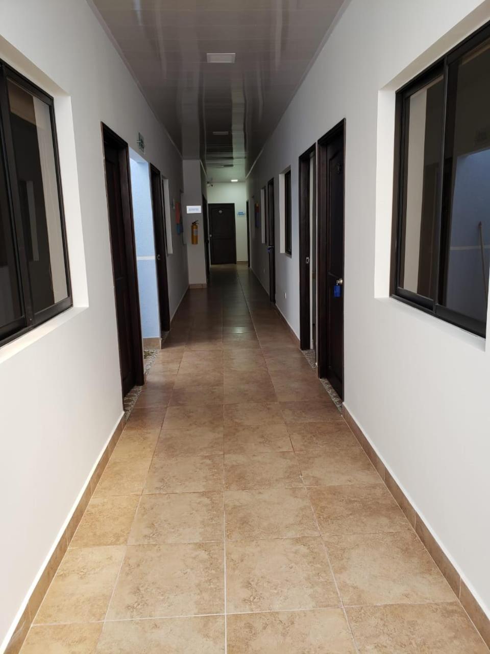Hotel Puerto Azul Puerto Berrio Εξωτερικό φωτογραφία